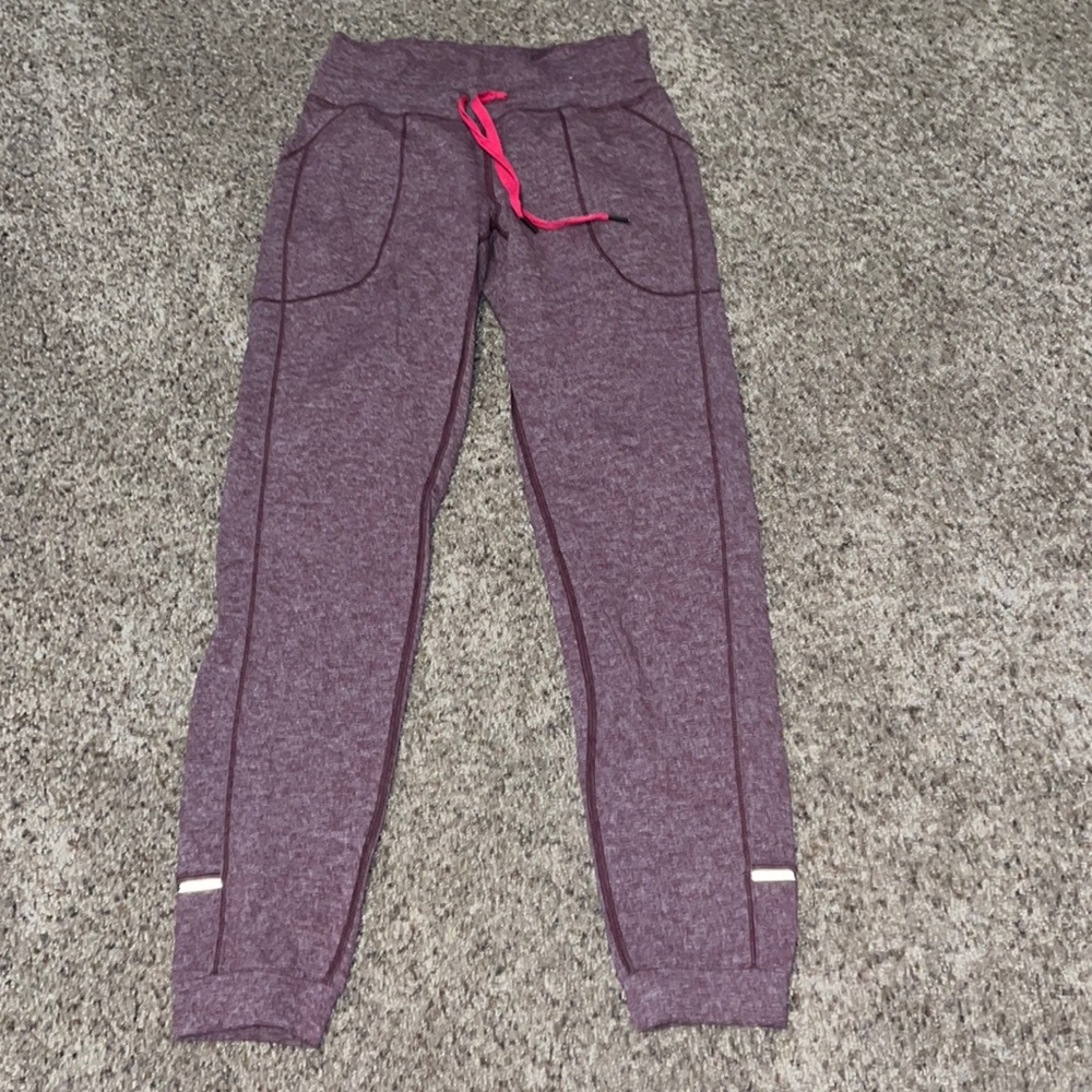 Lululemon joggers like new size 4